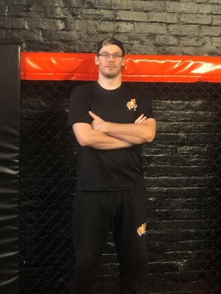 Martial arts gym Bexhill, Up-grade Martial Arts instructor Steve.
